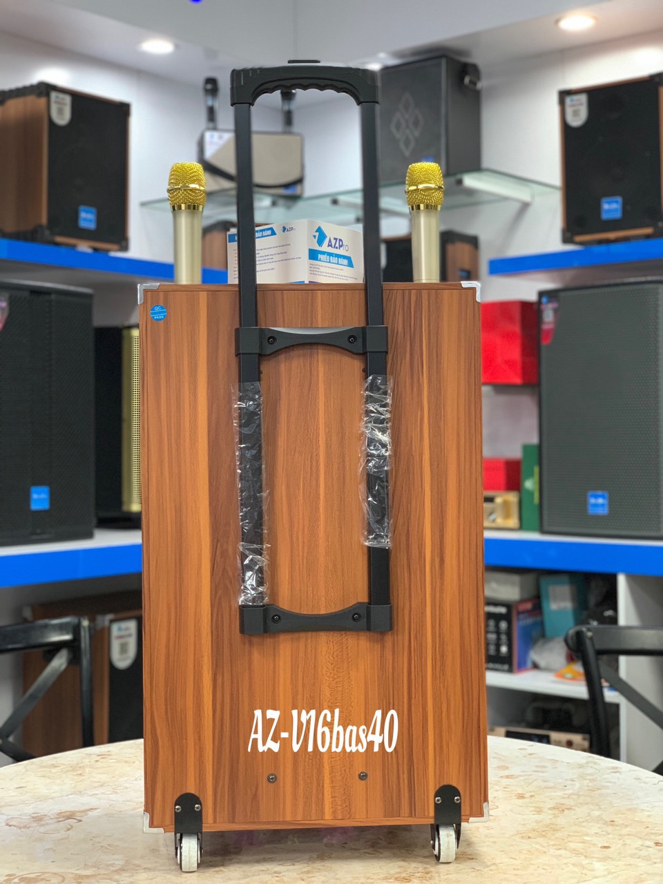 Loa Kéo AZ-V16 Vàng Bas40 - Điện Máy Plus