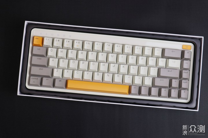 Bàn phím cơ Xiaomi Miiiw ART Z680 – Không dây, Switch Gateron G Pro, RGB, Hotswap, 68 phím chính hãng Bàn phím cơ Xiaomi Miiiw ART Z680 – Không dây, Switch Gateron G Pro, RGB, Hotswap, 68 phím - Điện Máy Plus