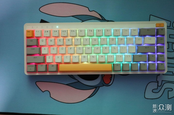 Bàn phím cơ Xiaomi Miiiw ART Z680 – Không dây, Switch Gateron G Pro, RGB, Hotswap, 68 phím chính hãng Bàn phím cơ Xiaomi Miiiw ART Z680 – Không dây, Switch Gateron G Pro, RGB, Hotswap, 68 phím - Điện Máy Plus