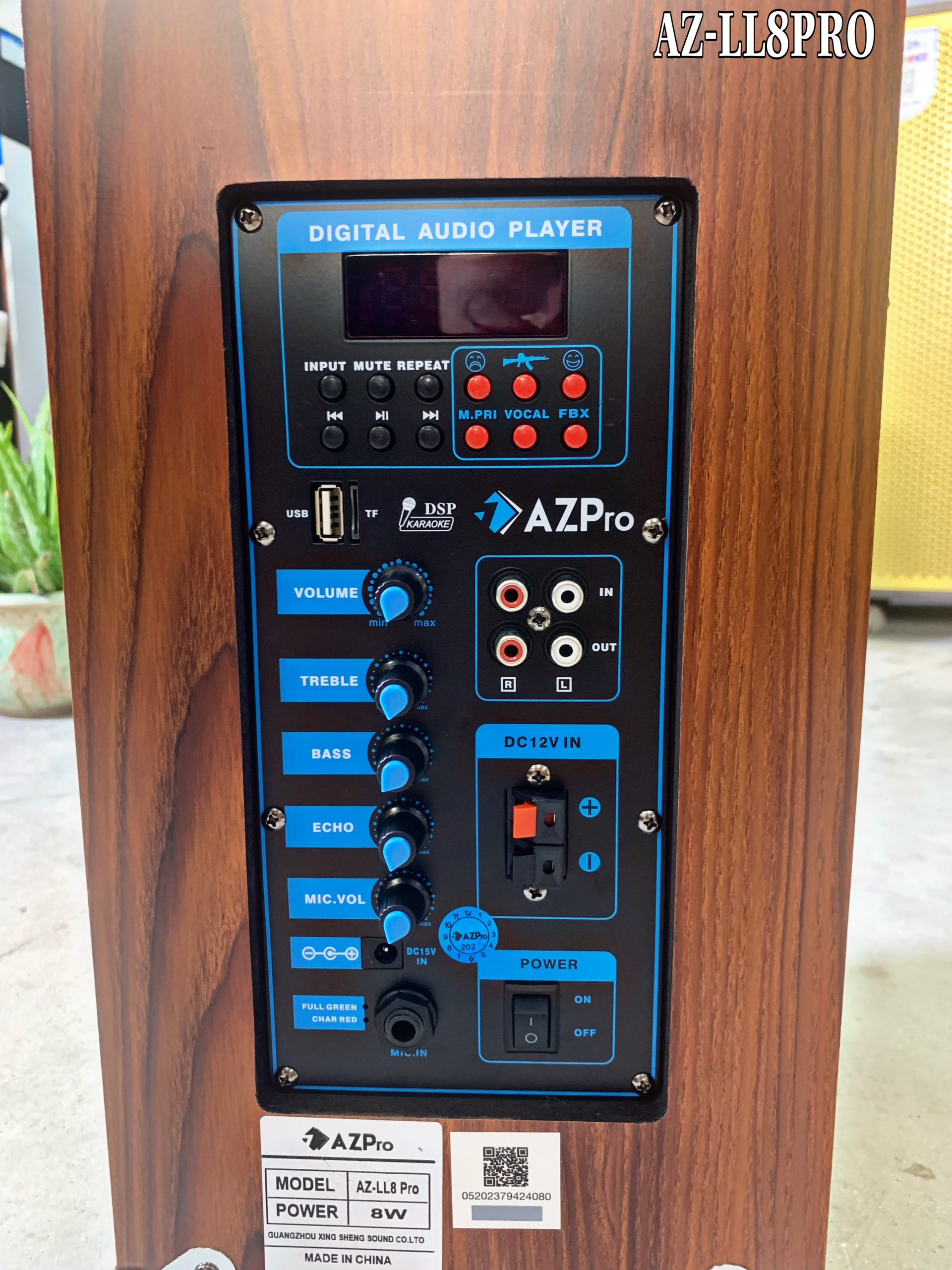 Loa Kéo AZ-LL8 Pro Bas 20 - Điện Máy Plus