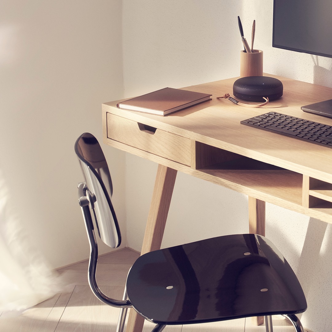 Loa Bang & Olufsen Beosound A1 2nd Gen chính hãng Loa Bang & Olufsen Beosound A1 2nd Gen - Điện Máy Plus