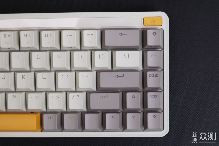 Bàn phím cơ Xiaomi Miiiw ART Z680 – Không dây, Switch Gateron G Pro, RGB, Hotswap, 68 phím chính hãng Bàn phím cơ Xiaomi Miiiw ART Z680 – Không dây, Switch Gateron G Pro, RGB, Hotswap, 68 phím - Điện Máy Plus